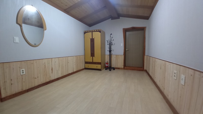 https://yaimg.yanolja.com/v5/2023/03/28/10/6422bdcb4e82b0.03430696.jpg