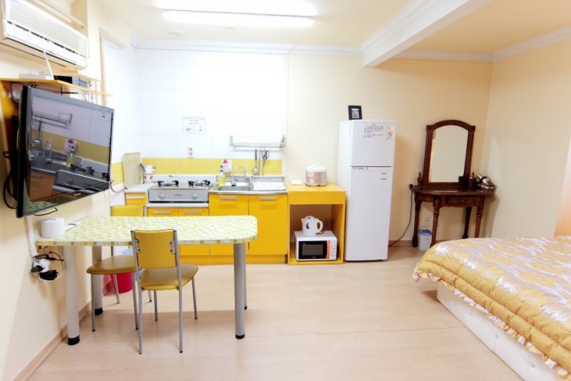 https://yaimg.yanolja.com/v5/2023/03/28/10/6422c79d446ee2.92464014.jpg