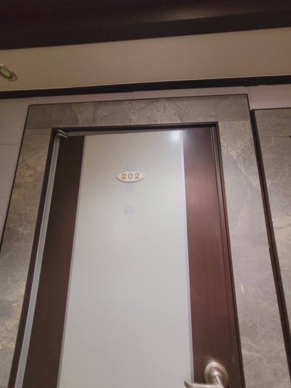 https://yaimg.yanolja.com/v5/2023/04/03/09/642a9d1e3ae1d3.39381887.jpg