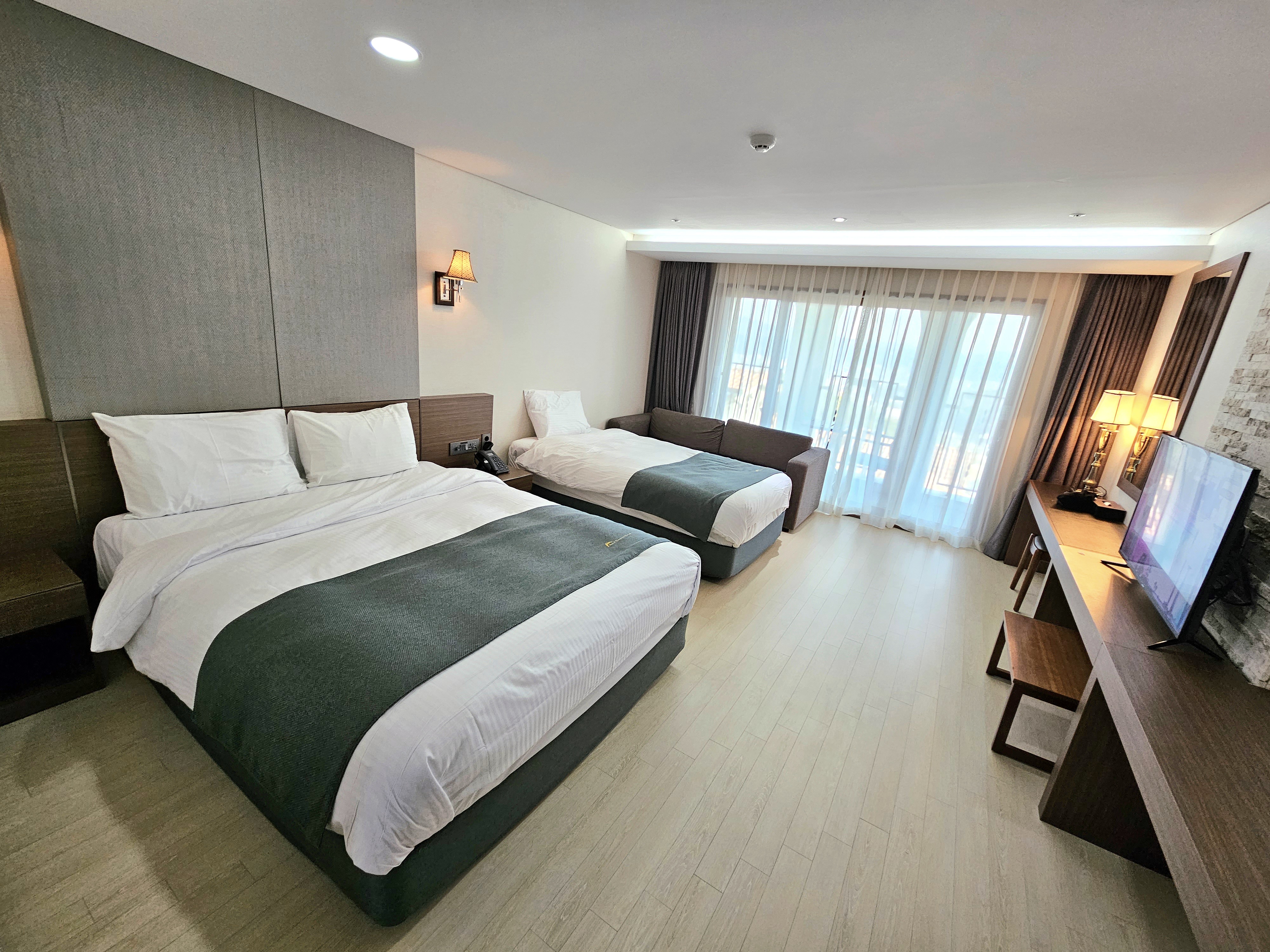 디럭스 트윈(썸머초특가★, 호텔형)