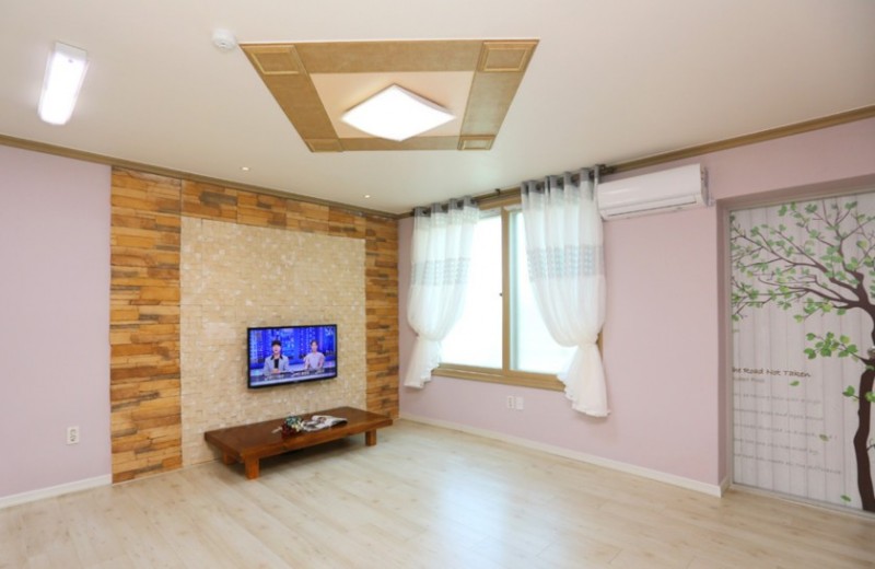 https://yaimg.yanolja.com/v5/2023/05/10/14/645bb14ce6d164.78785155.jpg