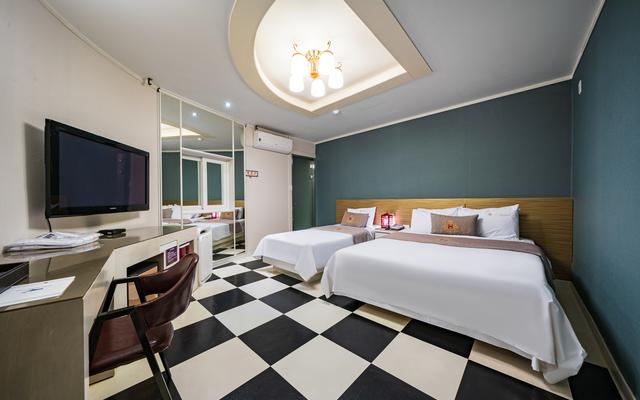 광주 상무 S호텔