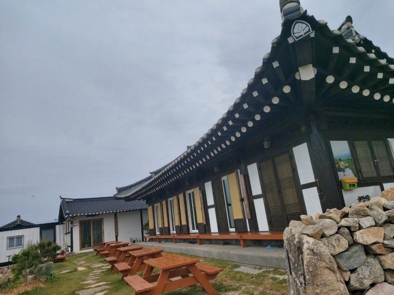 https://yaimg.yanolja.com/v5/2023/06/04/19/647cea735b0778.92769866.jpg