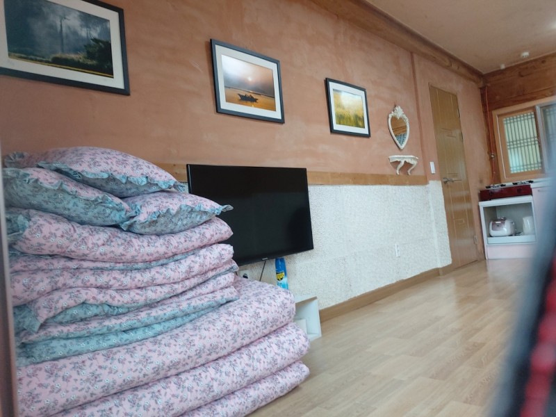 https://yaimg.yanolja.com/v5/2023/06/04/19/647cea82addea2.95894755.jpg