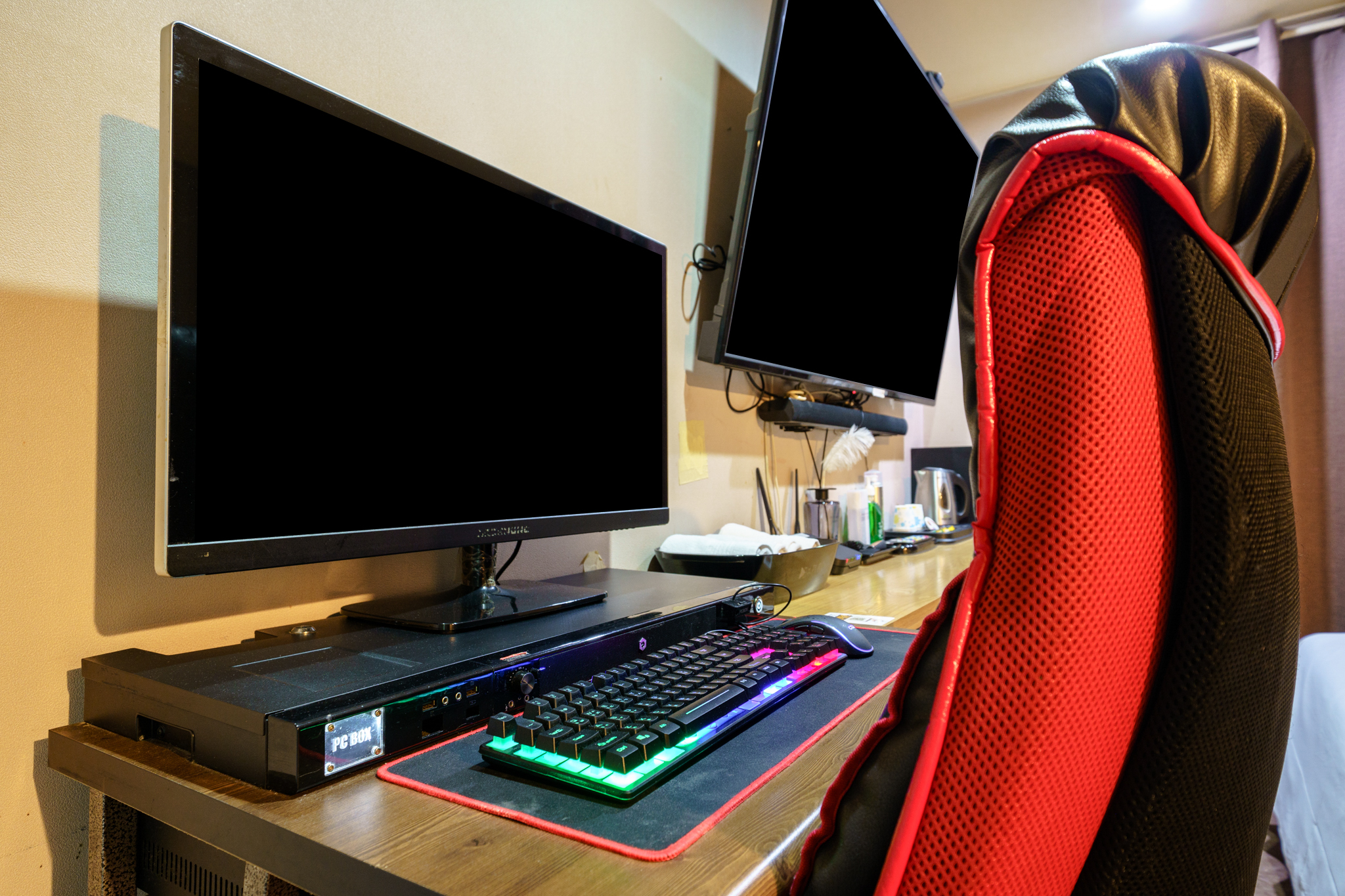 room detail thumbnail 1