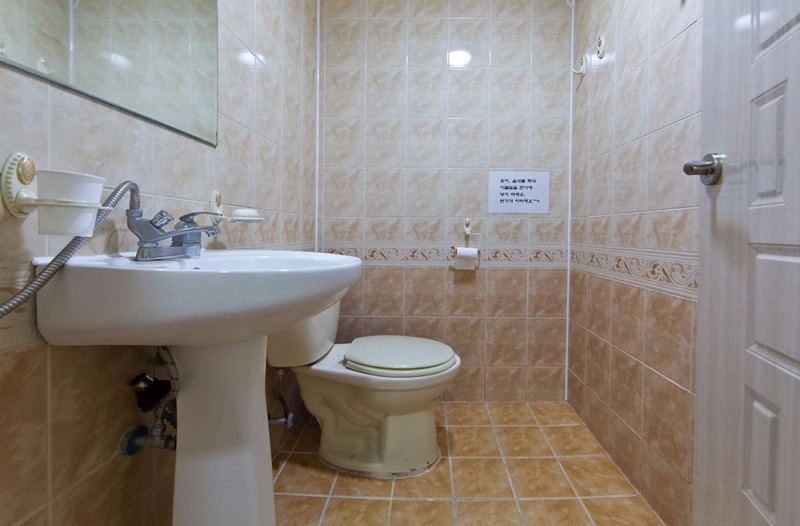 https://yaimg.yanolja.com/v5/2023/06/14/14/6489c84c0bfd61.28854578.jpg