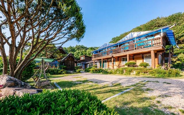 금산 양각산펜션