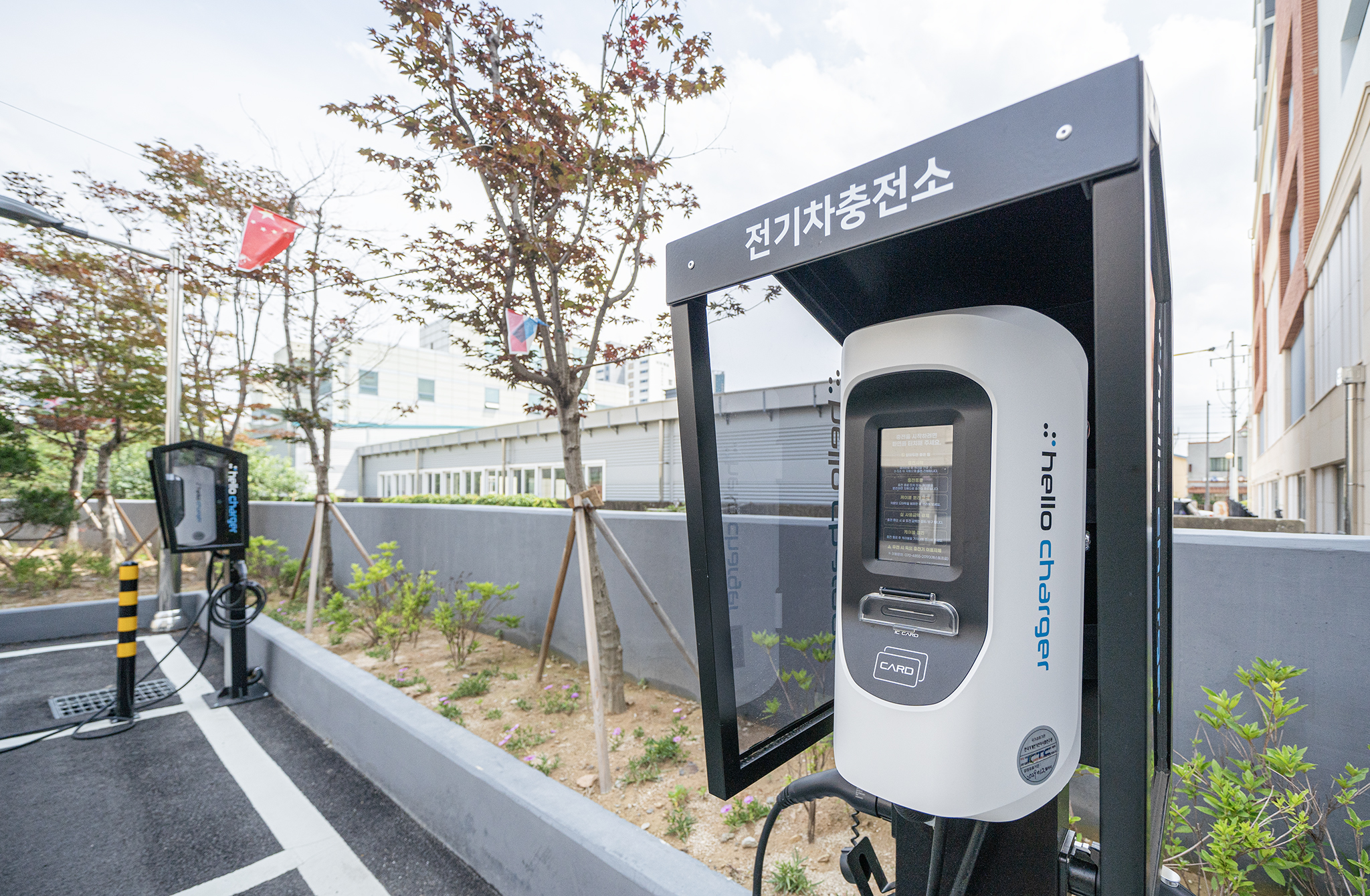 밀양 더반 호텔 외관