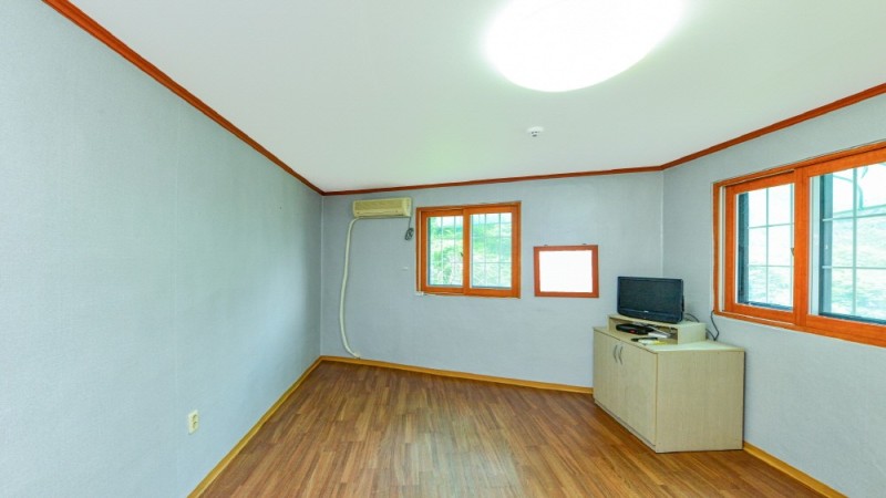 https://yaimg.yanolja.com/v5/2023/07/05/09/64a5375d9b2779.34738556.jpg