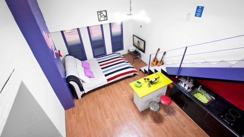 room detail thumbnail 2