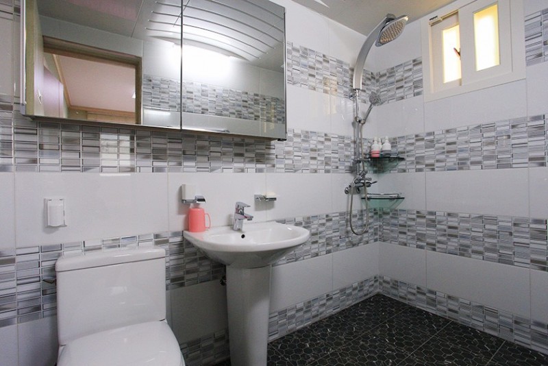 https://yaimg.yanolja.com/v5/2023/07/11/14/64ad686e8f1425.87384058.jpg