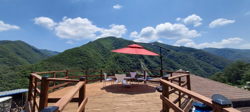 https://yaimg.yanolja.com/v5/2023/07/18/14/64b69c90c3e232.58562529.jpg