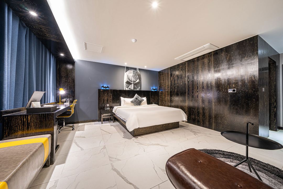 room detail thumbnail 0