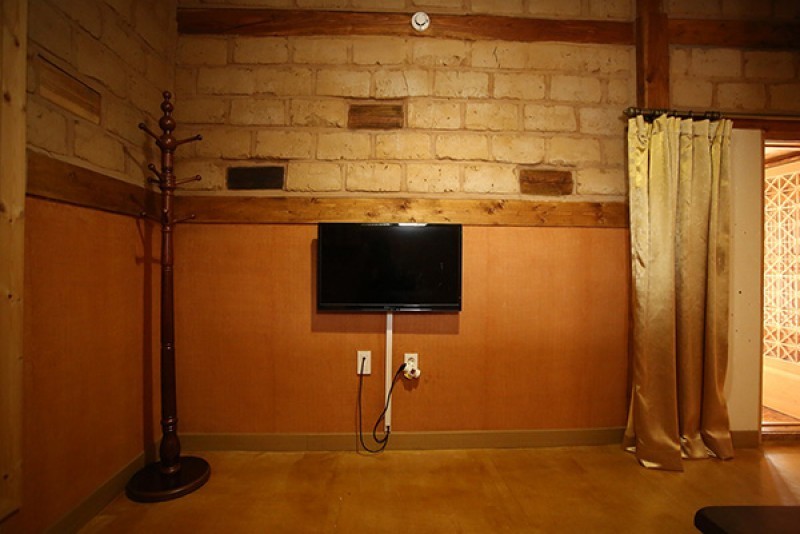 https://yaimg.yanolja.com/v5/2023/07/26/13/64c11b0cd8f0c5.47938115.jpg