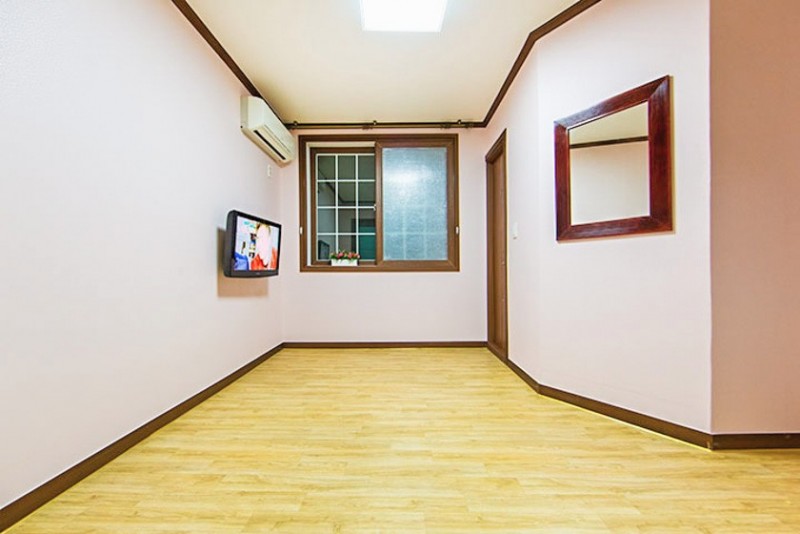 https://yaimg.yanolja.com/v5/2023/08/30/10/64ef19084c9028.21062439.jpg