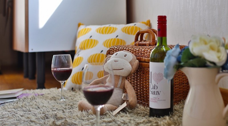 room detail thumbnail 2