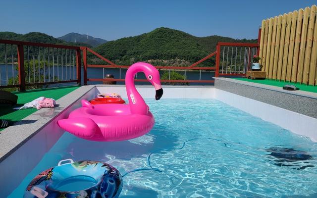 청도 희희낙락풀빌라펜션