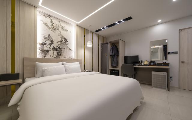 광주 신안동 브라운도트 광주신안점