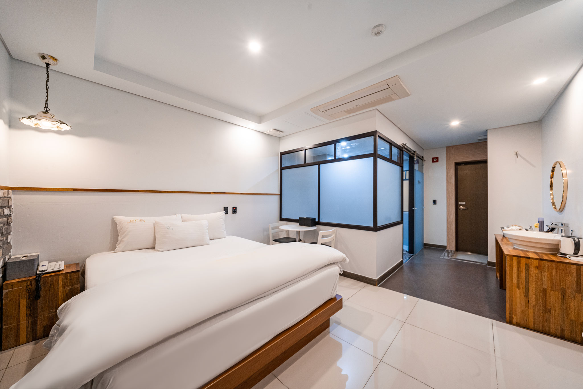 대구 동성로 뷰티크호텔 에오스(EOS) | 호텔 예약