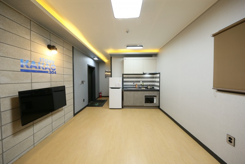 https://yaimg.yanolja.com/v5/2023/10/05/14/651ec7d06d1675.60039230.JPG