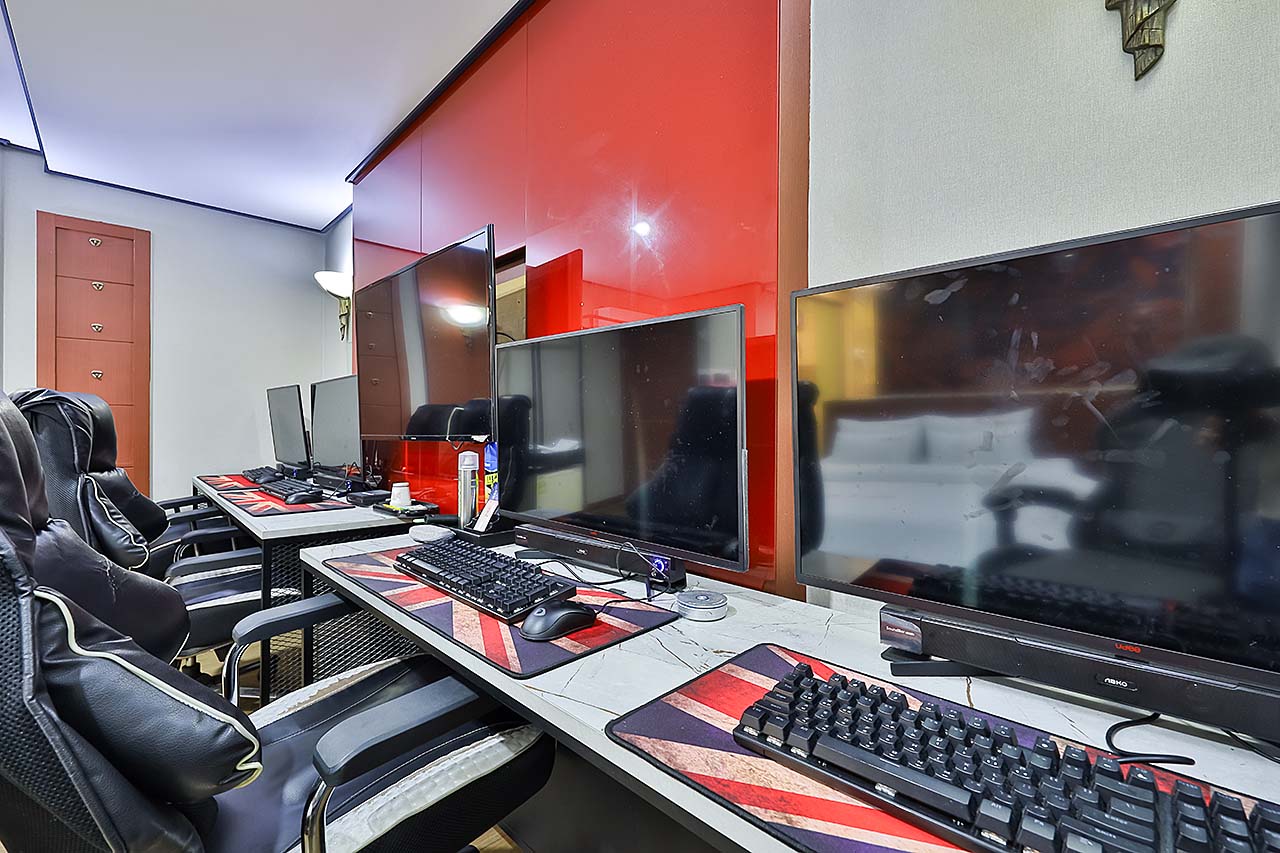 room detail thumbnail 1