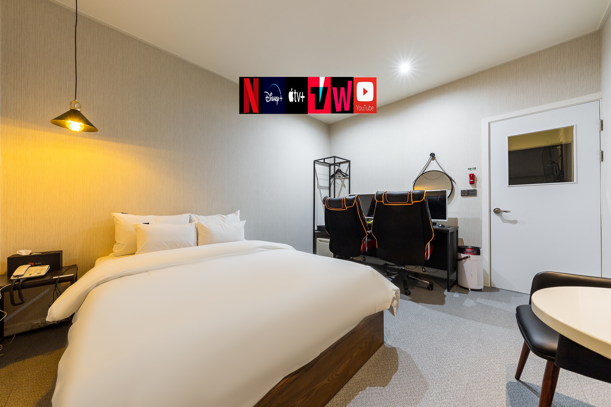 room detail thumbnail 0