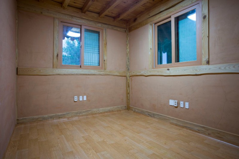 https://yaimg.yanolja.com/v5/2023/11/21/14/655cbd594f1674.73107615.jpg