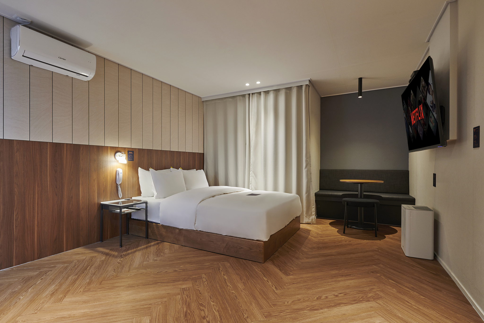 room detail thumbnail 0