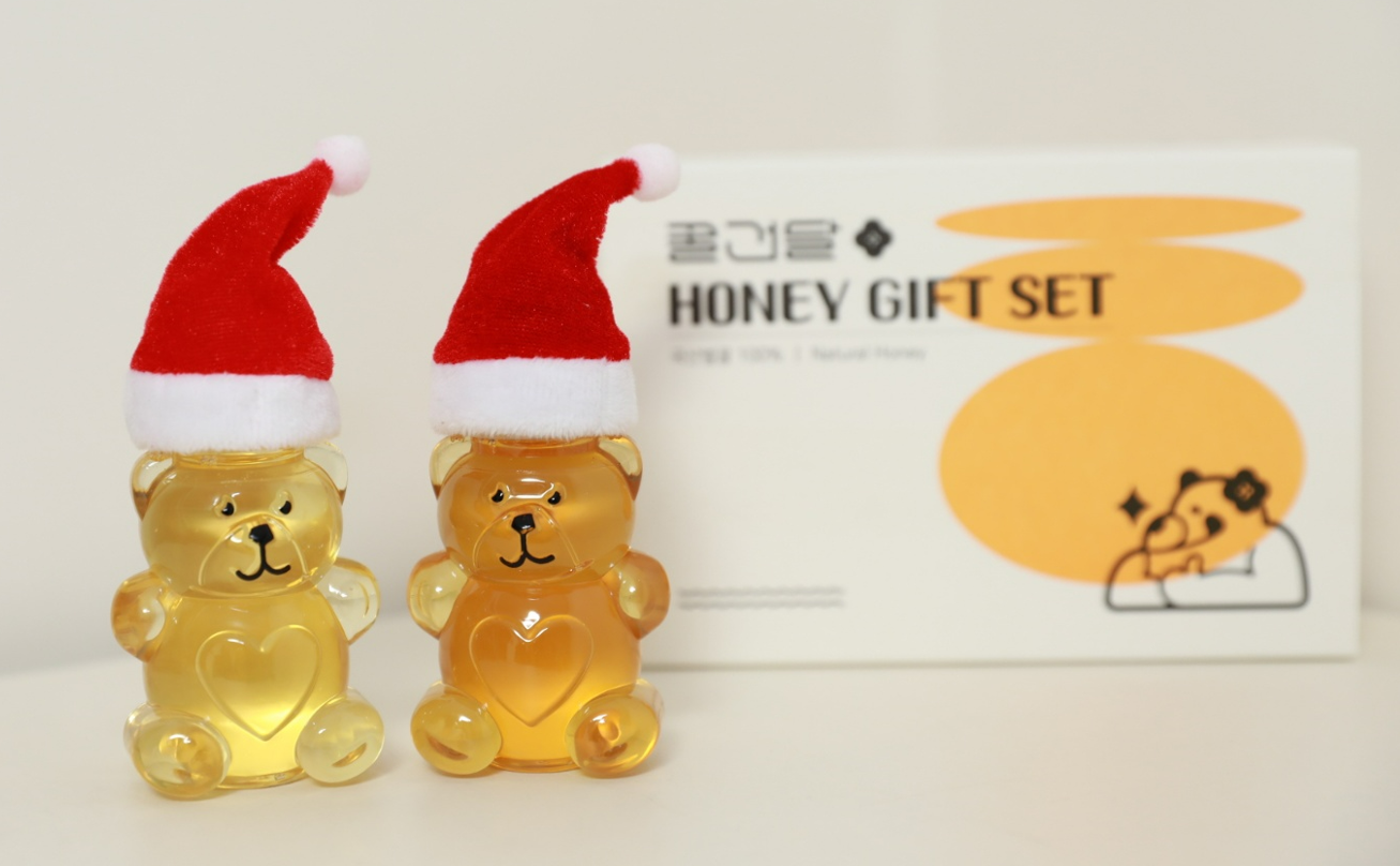  MERRY GGUL ISTMAS  디럭스 더블(조식 2인+13시 레이트체크아웃+ 꿀꿀 곰돌이 튜브 2종 세트)