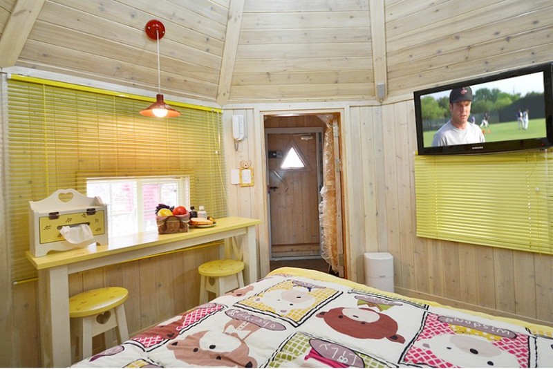 room detail thumbnail 0