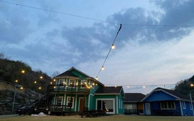 옥천 환타파인펜션