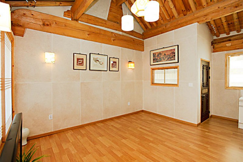 https://yaimg.yanolja.com/v5/2024/01/22/18/65aeb368b738e6.04833860.jpg
