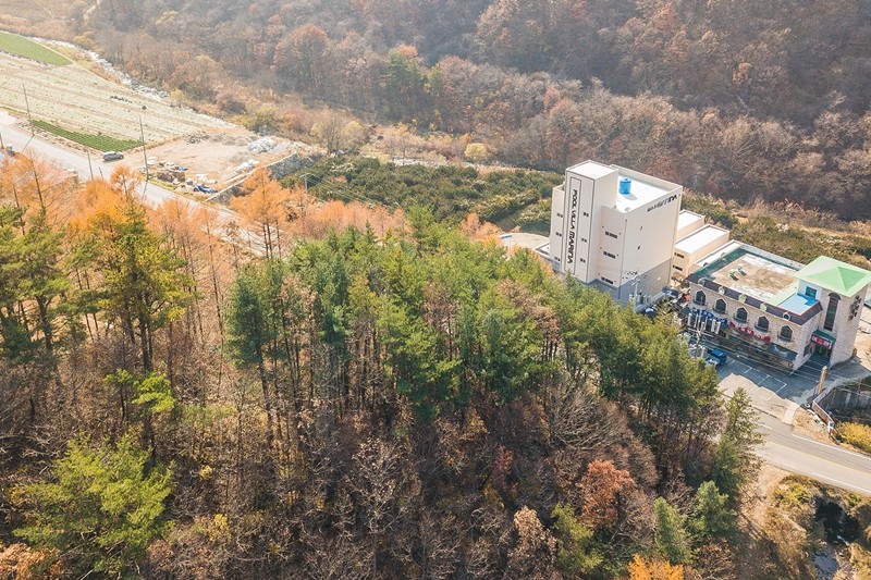 무주 마리나&스위트풀빌라스파펜션 외관