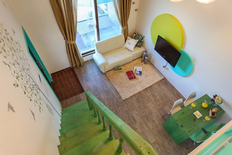 room detail thumbnail 2