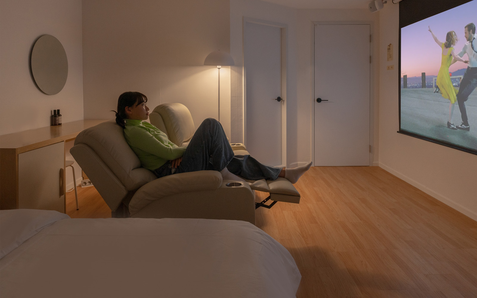 room detail thumbnail 0