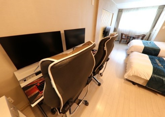 room detail thumbnail 0