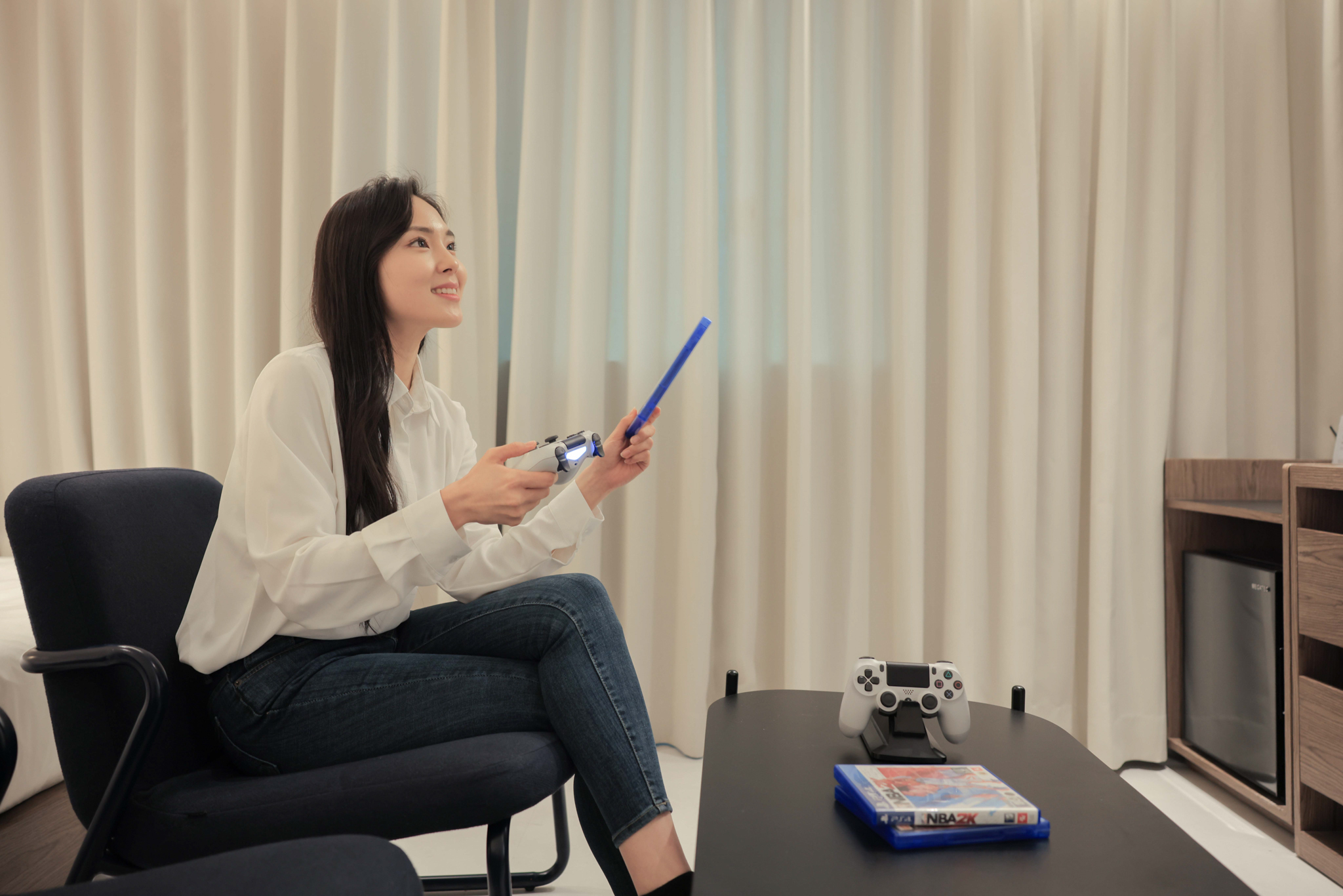 room detail thumbnail 1