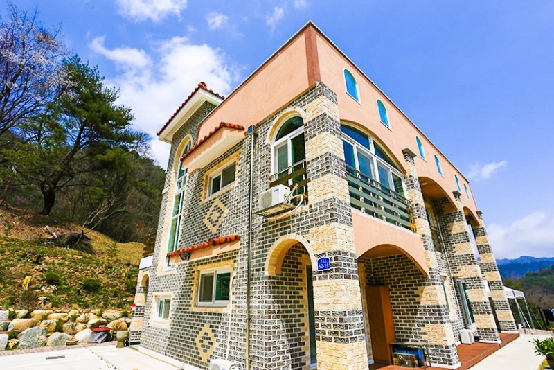 https://yaimg.yanolja.com/v5/2024/03/06/14/65e879ca675514.34759148.jpg