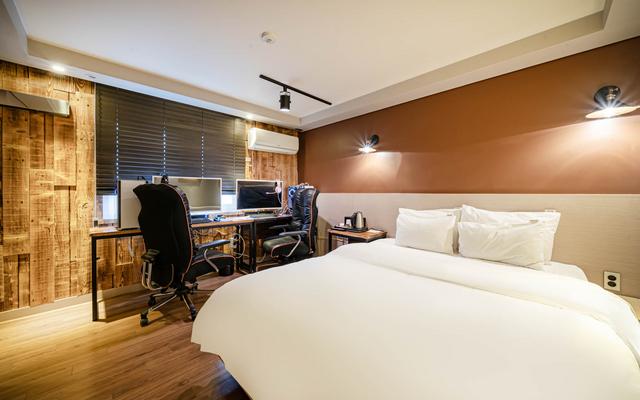 울산 신정동 호텔109