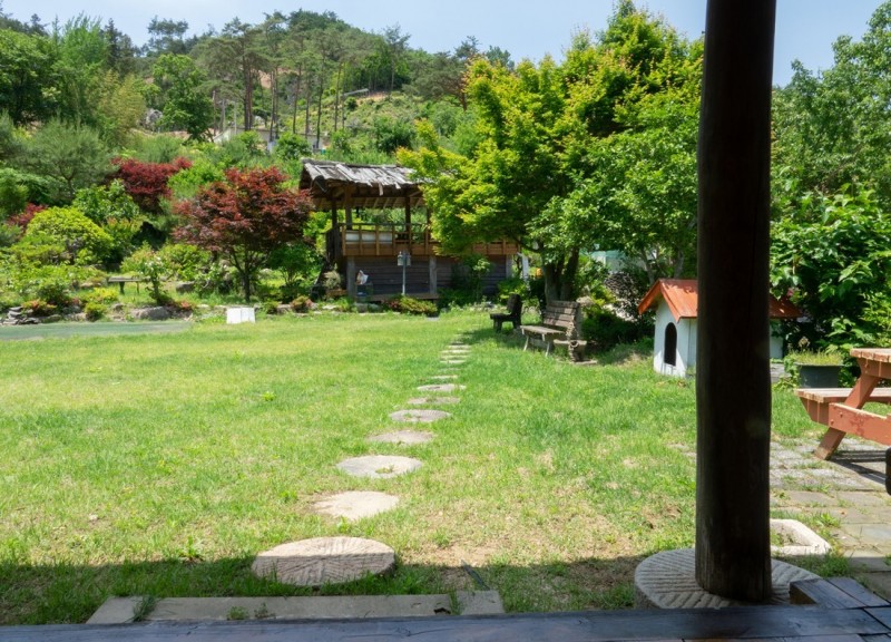 https://yaimg.yanolja.com/v5/2024/03/15/13/65f44b558d8303.76251243.jpg