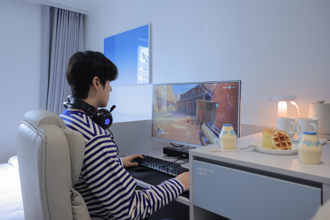 room detail thumbnail 1