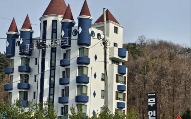 청주 오창 블랙앤화이트