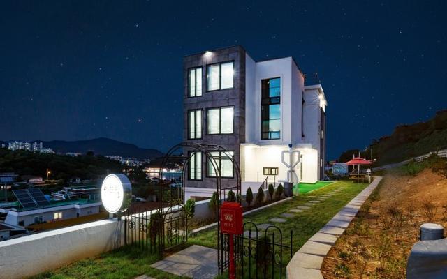 여수 에뜨왈펜션