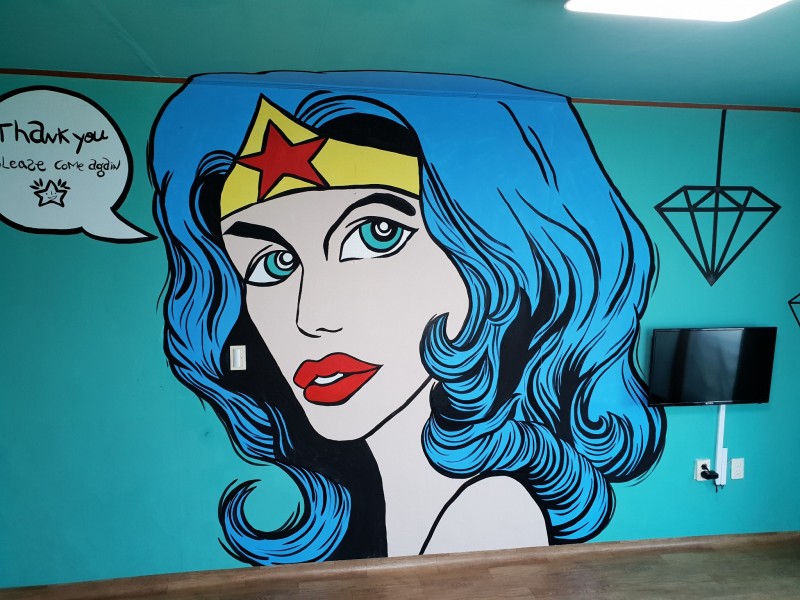 room detail thumbnail 2