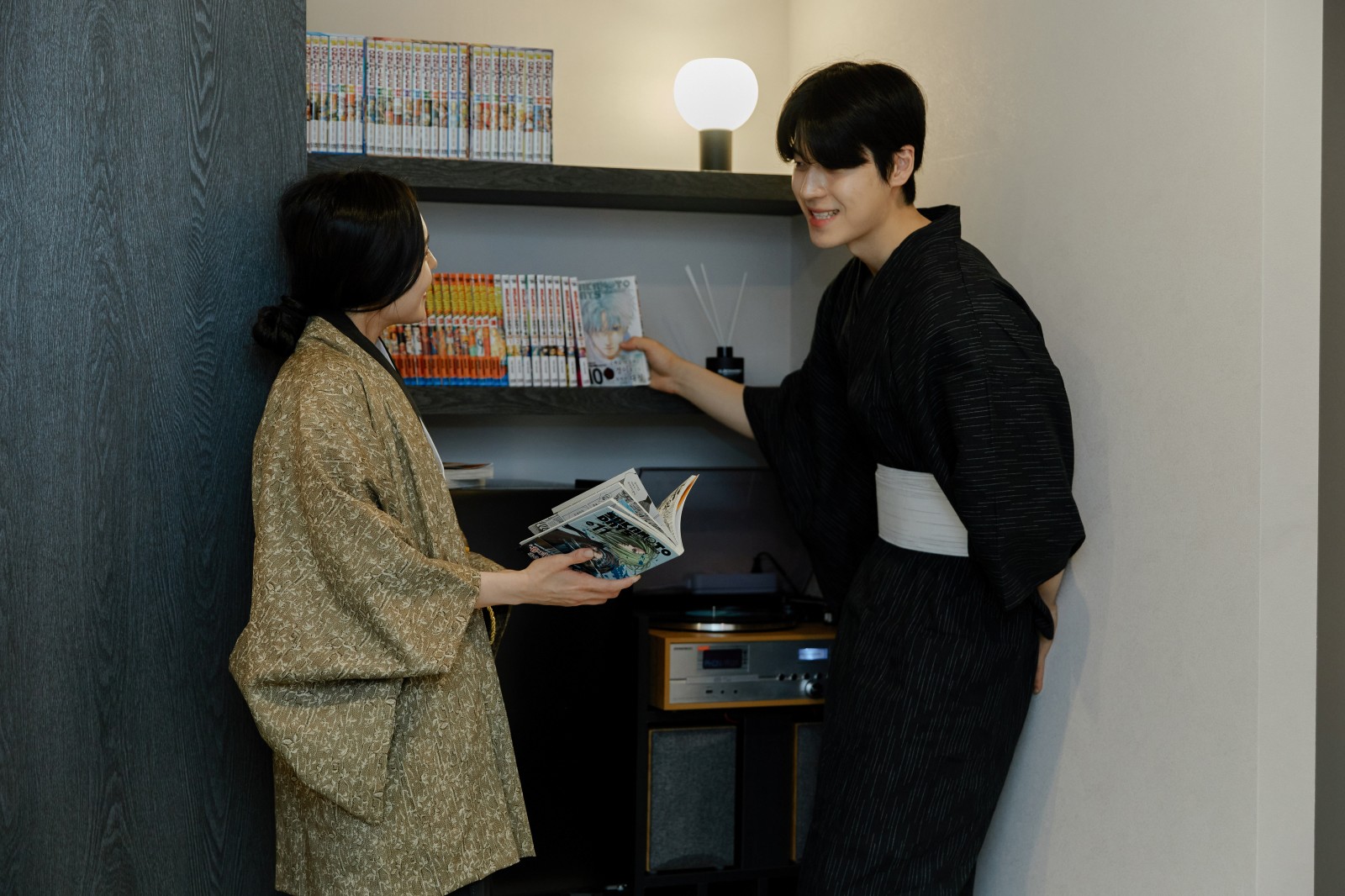 room detail thumbnail 2