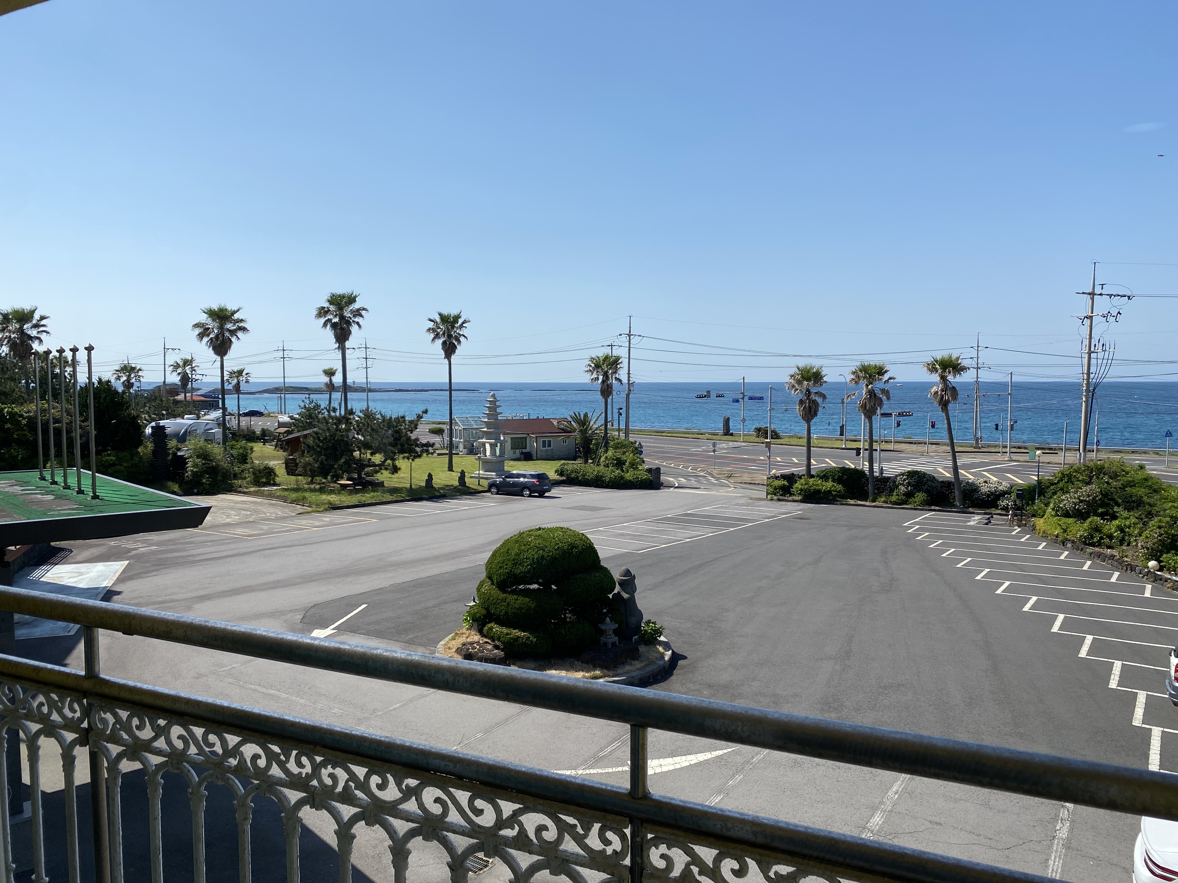 https://yaimg.yanolja.com/v5/2024/05/23/18/664f867191ac05.87277031.jpg