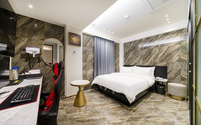 동대문역사문화공원역 라온