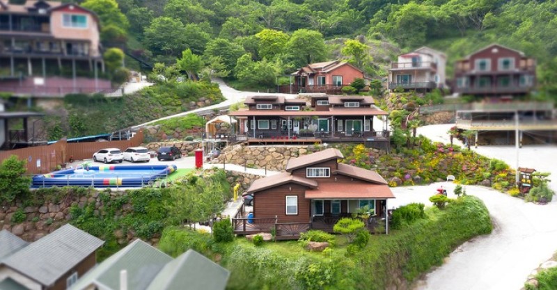 구례 지리산쉬리펜션 외관