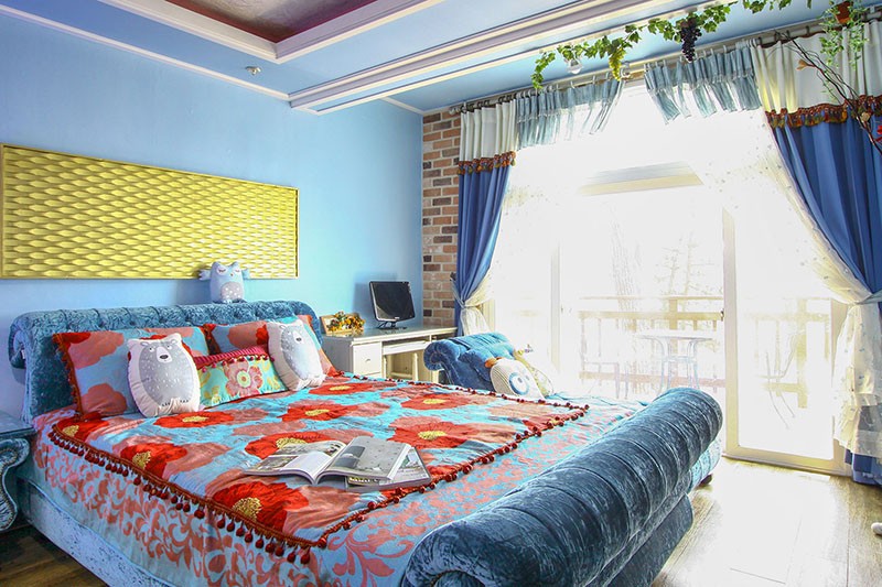 room detail thumbnail 0