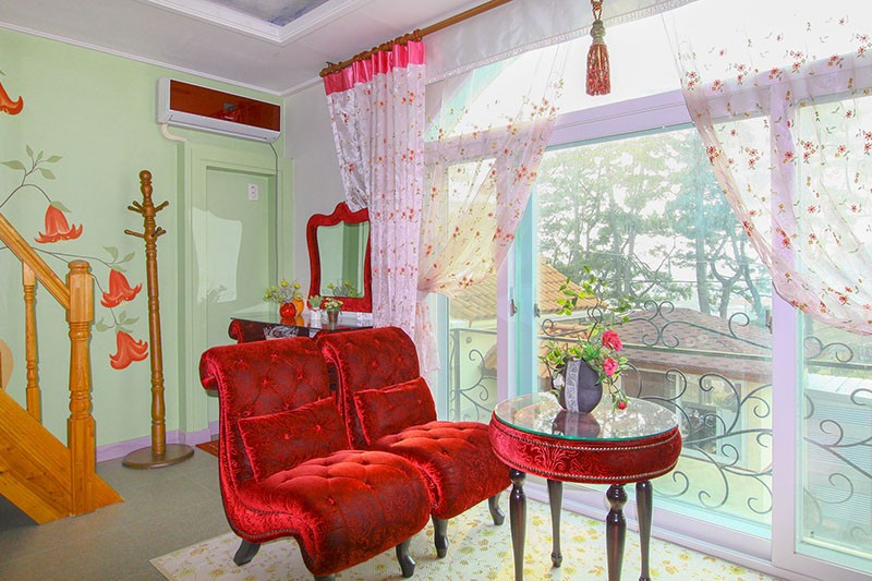 https://yaimg.yanolja.com/v5/2024/06/10/12/6666f089ce2b28.11559051.jpg